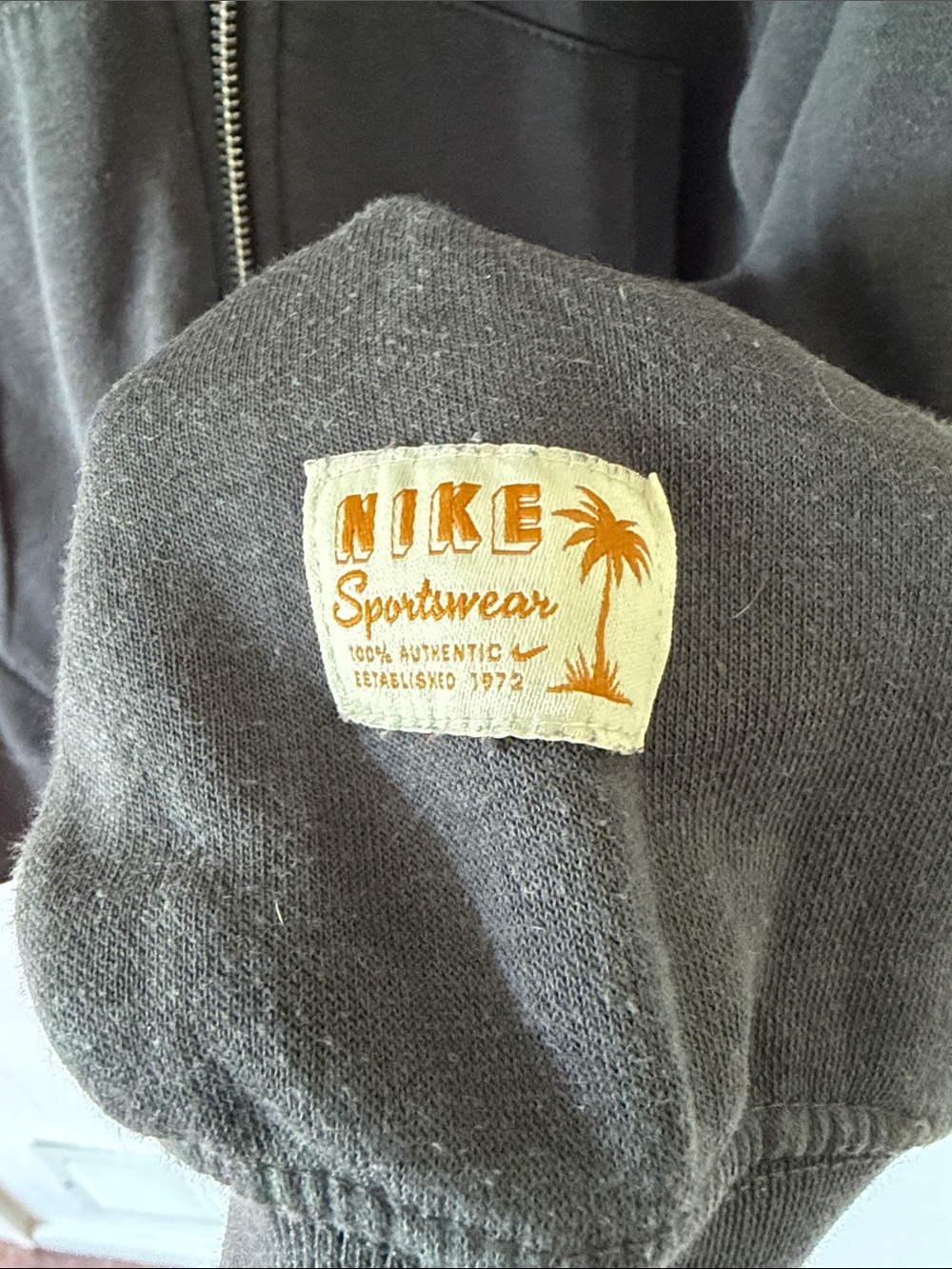 Nike Black Zip Up Hoodie with Tropical Palm and Floral Print. Size Large. - Picture 4 of 11